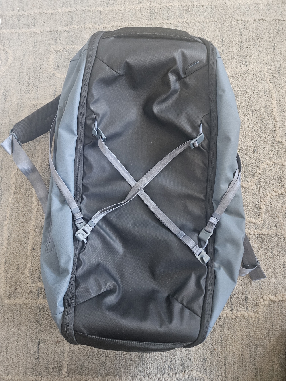 NWOT Peak Design Travel Duffle Pack Blue